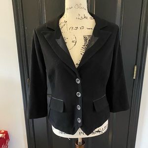 5/$25 - Black Blazer - Size Small - Button Front